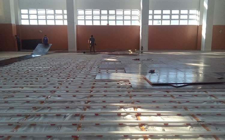 訓(xùn)練館體育館木地板打磨翻新