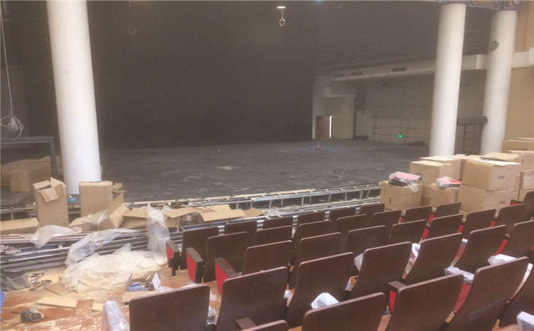 比賽場(chǎng)館籃球館地板多少錢