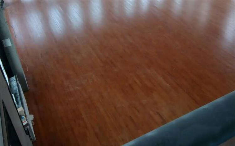 柞木NBA籃球場木地板造價(jià)是的多少？