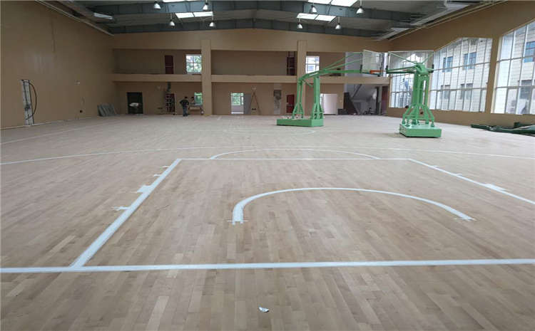 硬木企口運動體育地板哪個牌子好？