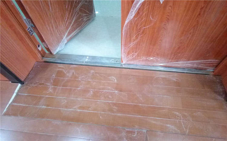 比賽場館體育地板是多少錢