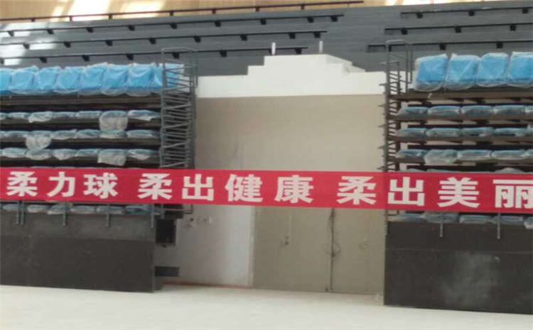 拼裝運動實木地板廠家電話