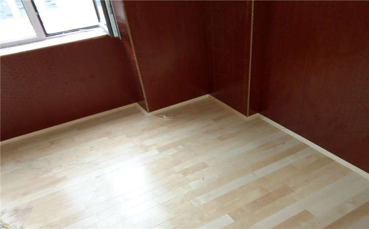 24厚實(shí)木運(yùn)動(dòng)地板市場(chǎng)價(jià)格表