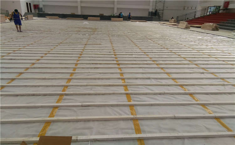 上海楓木運(yùn)動(dòng)木地板價(jià)格