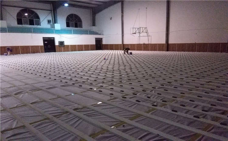 學(xué)校實(shí)木運(yùn)動地板批發(fā)