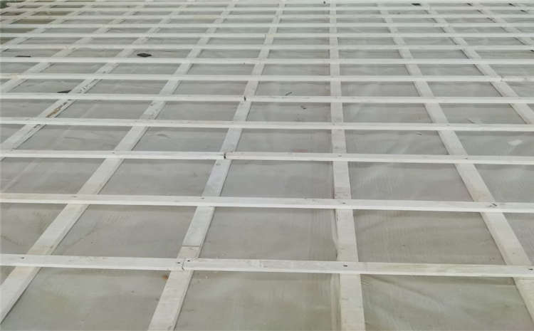 常見(jiàn)的體育場(chǎng)館木地板哪家便宜