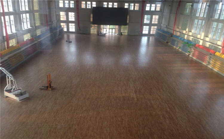 長(zhǎng)沙實(shí)木運(yùn)動(dòng)地板報(bào)價(jià)