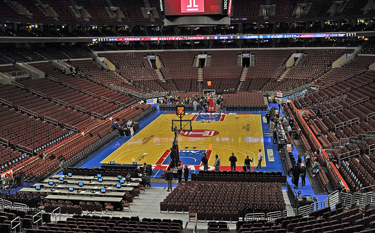 楓樺木體育運(yùn)動地板哪個品牌好？