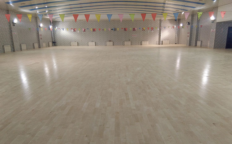 廣西實木運(yùn)動地板品牌電話