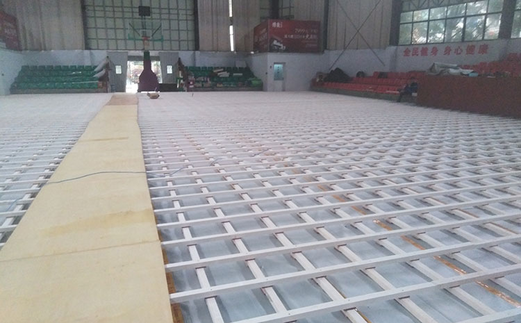 造價(jià)是的多少？學(xué)校體育運(yùn)動地板