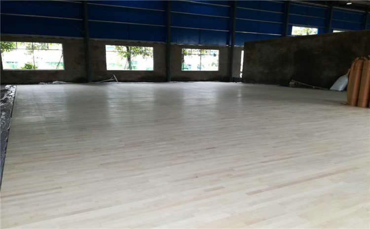 甘肅硬木企口運(yùn)動(dòng)木地板圖片