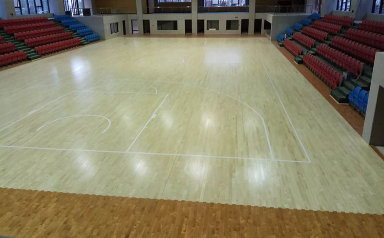 柞木體育運(yùn)動(dòng)地板哪家公司好