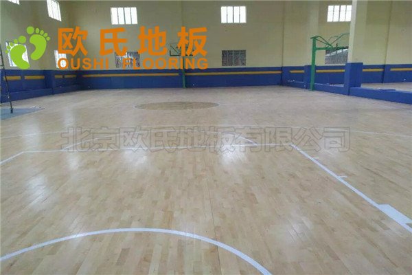 浙江臺(tái)州市曼巴籃球館木地板案例