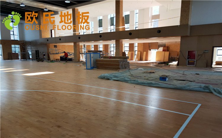 陜西榆林神木張冢峁煤礦公司體育館木地板項(xiàng)目——?dú)W氏實(shí)木運(yùn)動(dòng)地板